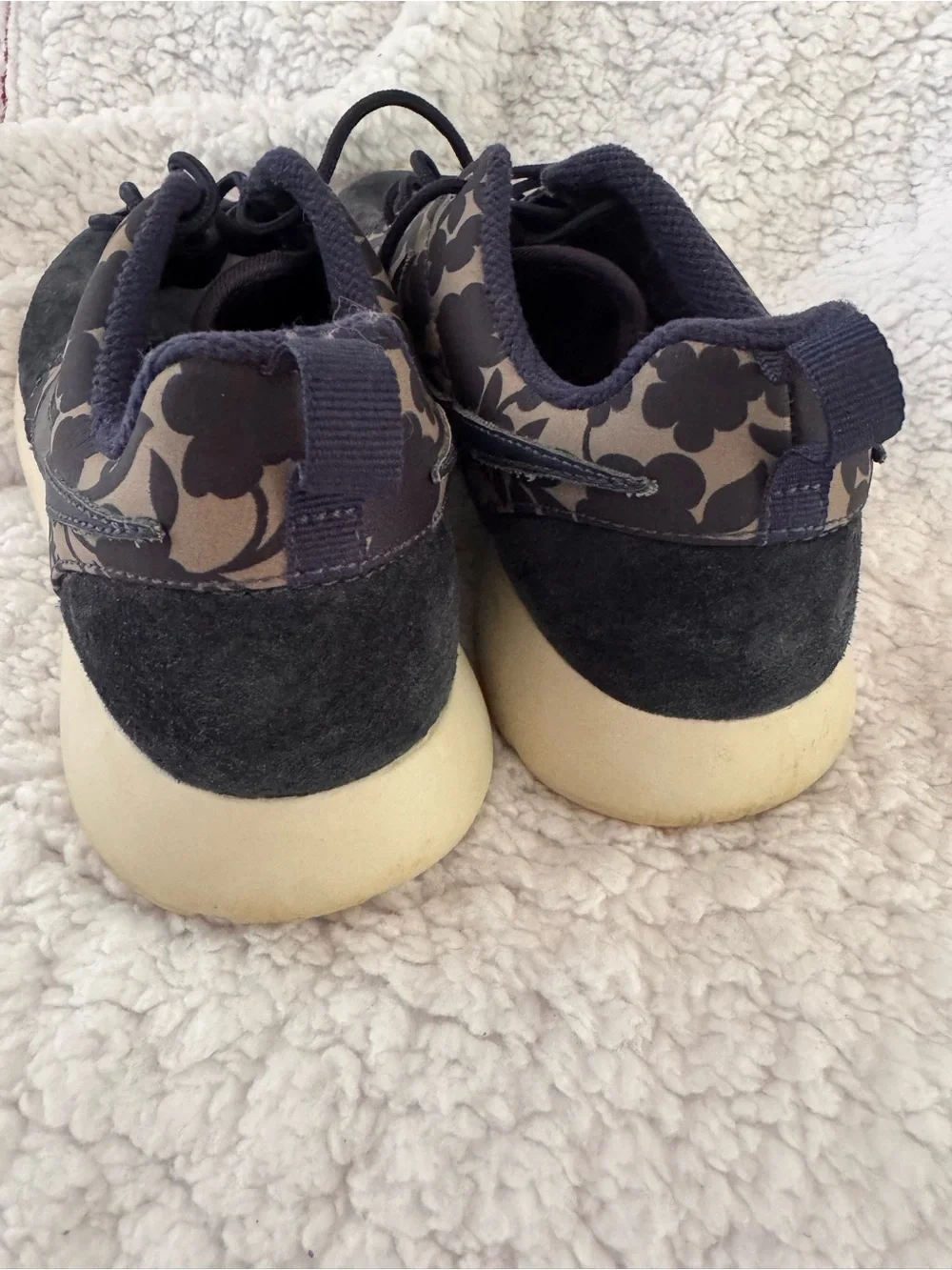 Nike low top